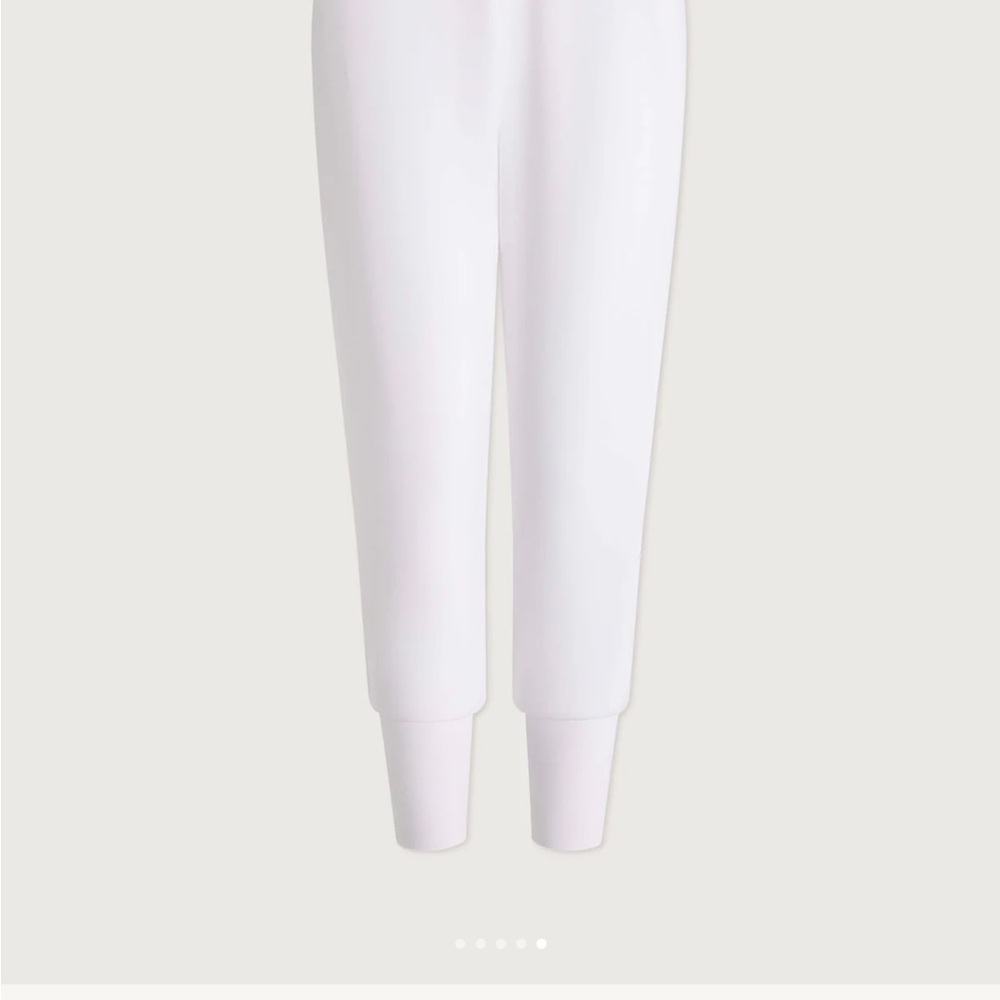 Valley Slim Cuff 25” White Pant, new with tags - Picture 4 of 7